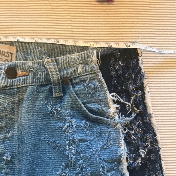 LF first of a kind shorts - Picture 7 of 8